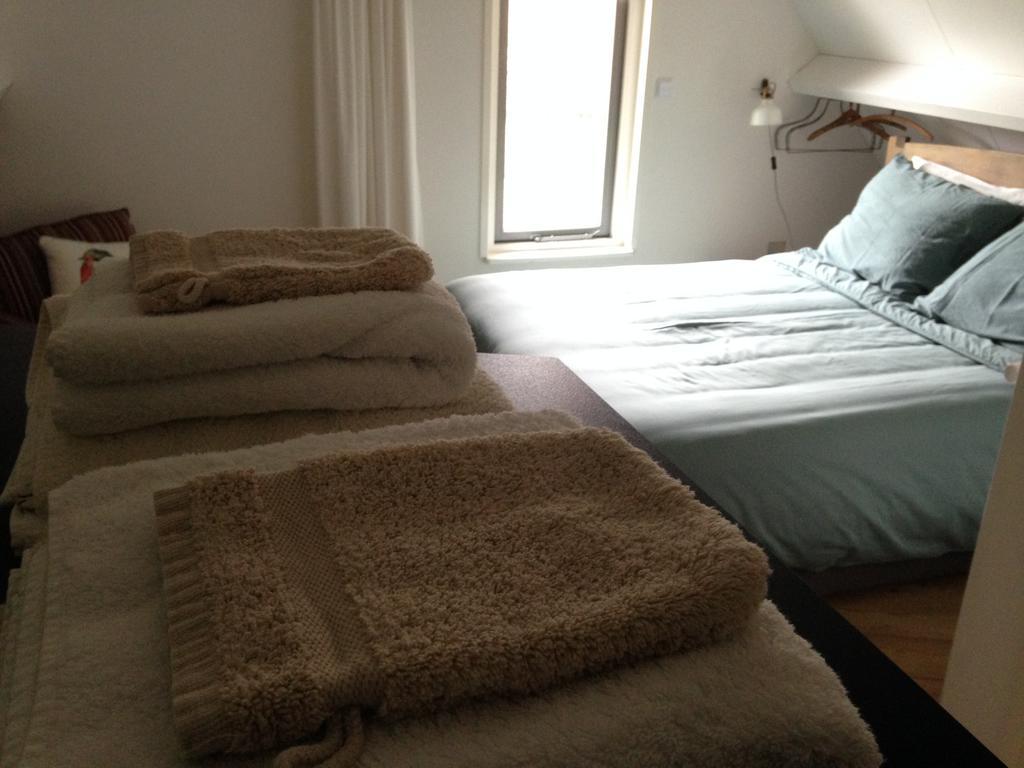 Bij En Boom Bed & Breakfast 드라흐덴 객실 사진