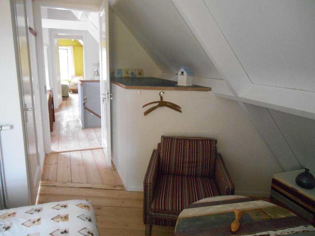 Bij En Boom Bed & Breakfast 드라흐덴 객실 사진