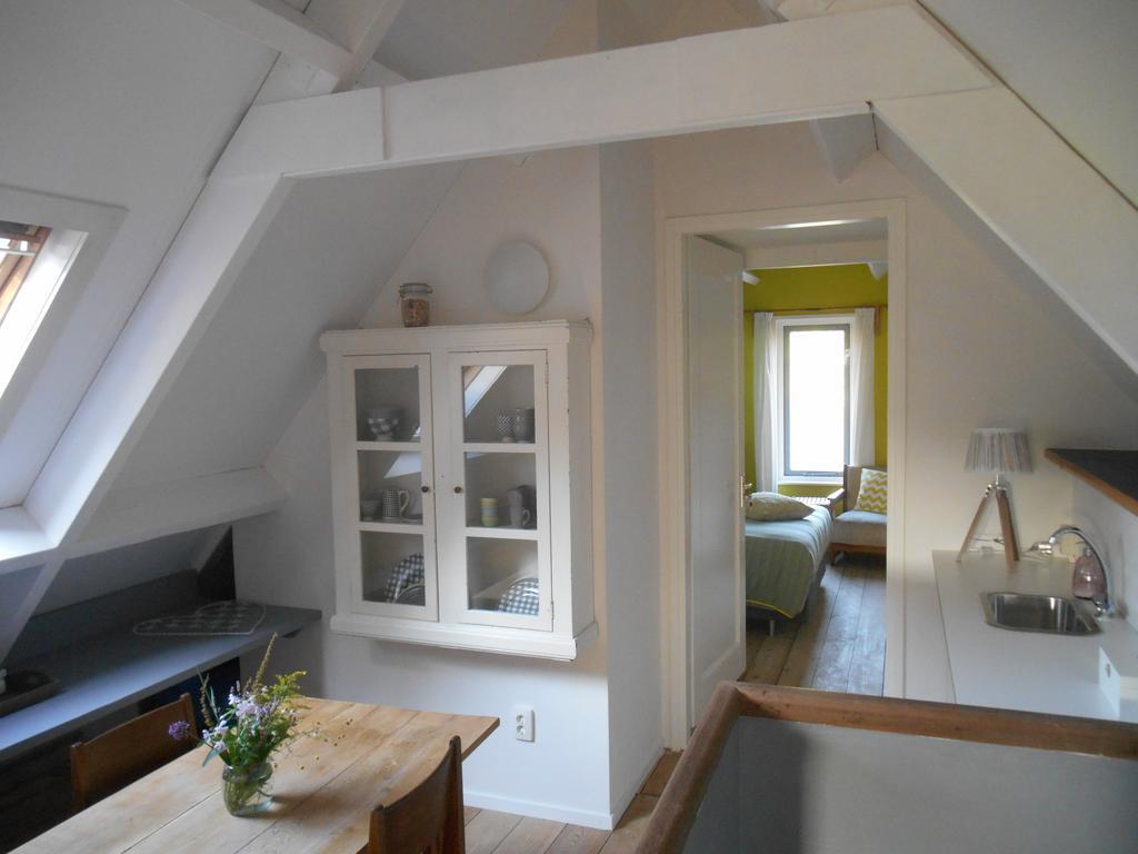 Bij En Boom Bed & Breakfast 드라흐덴 외부 사진